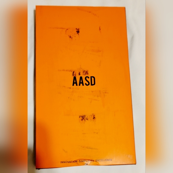 Screen protector - Picture 1 of 3